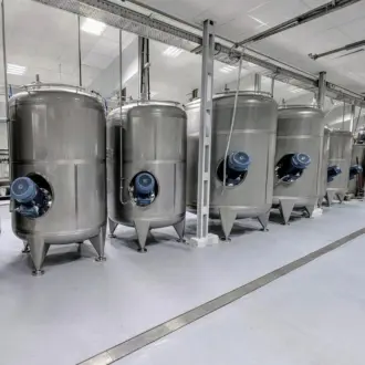 Complete mixing room for cosmetic production with 7 stainless steel mixing tanks