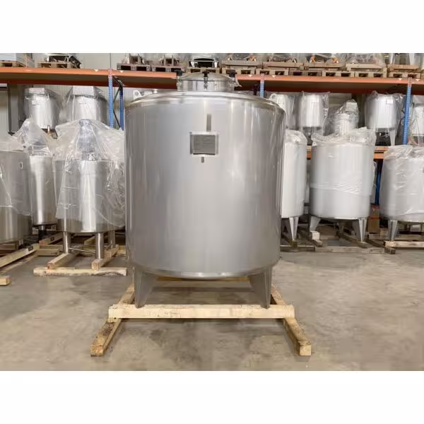 Werksneuer 3300 Liter heiz-/kühlbarer Behälter aus V4A