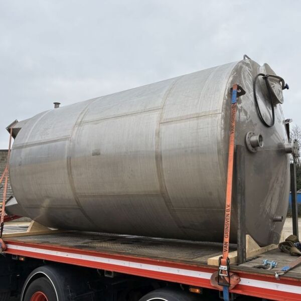 15000 Liter stehender Lagertank aus V2A