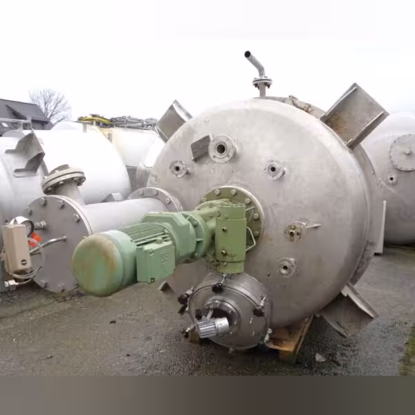 Reattore sottovuoto sospeso riscaldabile/raffreddabile da 3640 litri in acciaio inox 316 con agitatore a trave