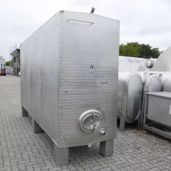 11320 Liter heiz-/kühlbarer kubischer Lagertank aus V2A mit 2 inneren Kühlplatten