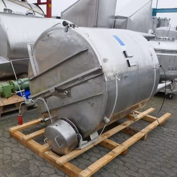 Depósito agitador calentable/refrigerable de 2300 litros de acero inoxidable 304 con agitador de hélice