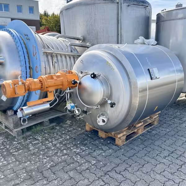 1850 Liter heiz-kühlbarer Druckbehälter aus V2A mit Stelzer Kreuzblattrührwerk