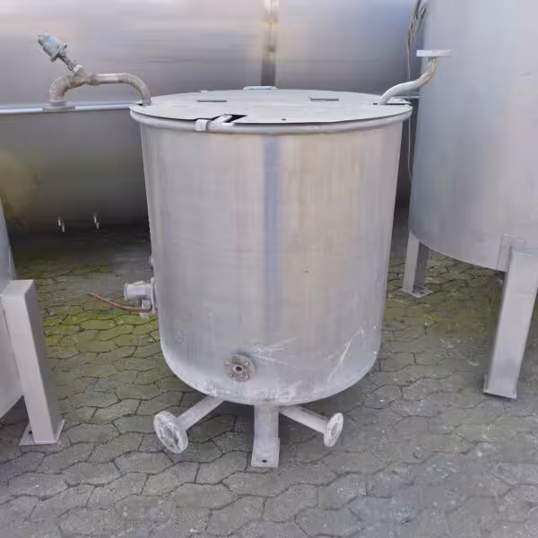 Serbatoio da 600 litri in acciaio inox 316