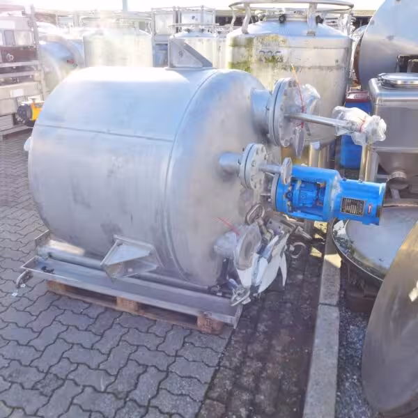 Serbatoio a pressione da 1356 litri in acciaio inox 316 con agitatore a trave