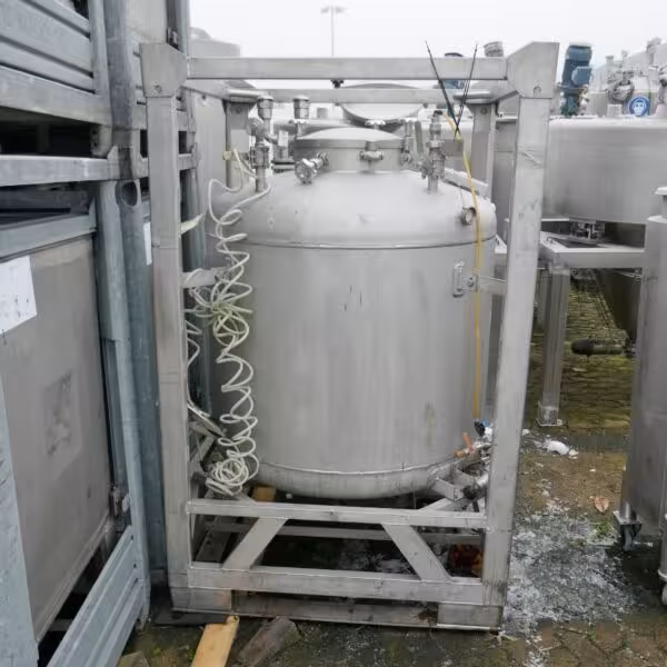 Serbatoio da 1011 litri in acciaio inox 316