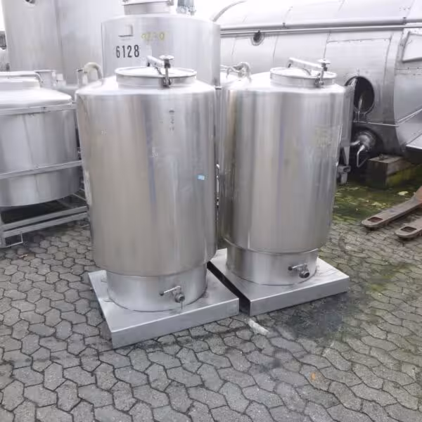 Serbatoio da 600 litri in acciaio inox 304