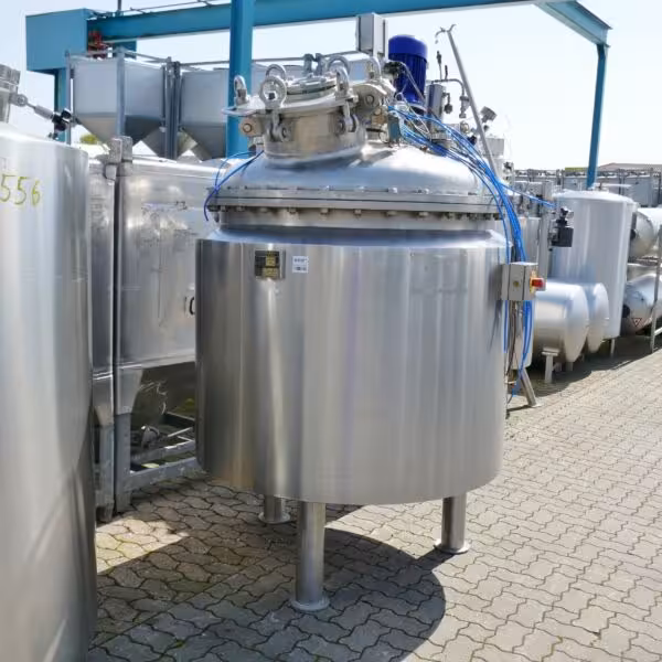 Recipiente in pressione riscaldabile/raffreddabile da 1100 litri in acciaio inox 316 con agitatore ad elica