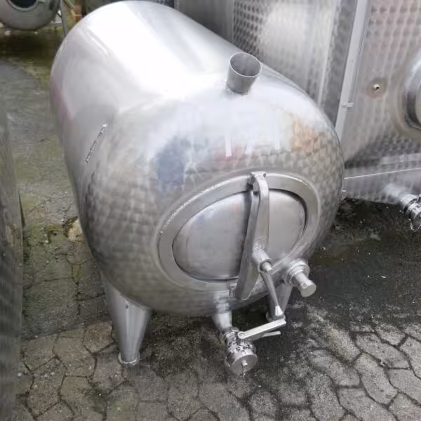 550 Liter horizontaler Behälter aus V2A