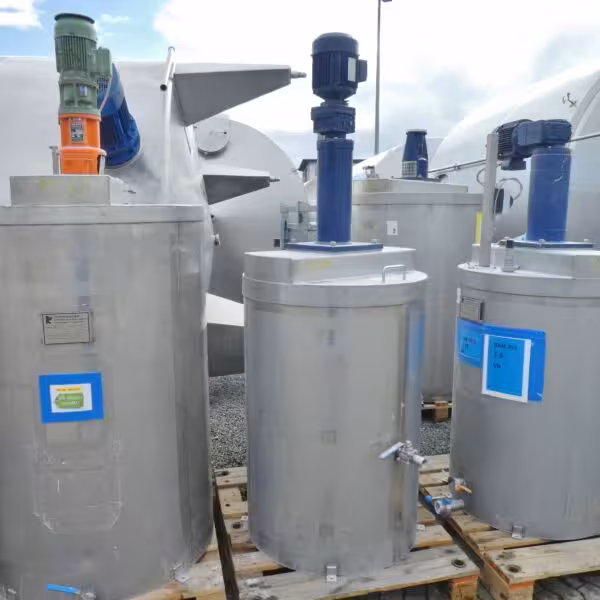 500 liter agitator tank Aisi 304 with blade stirrer