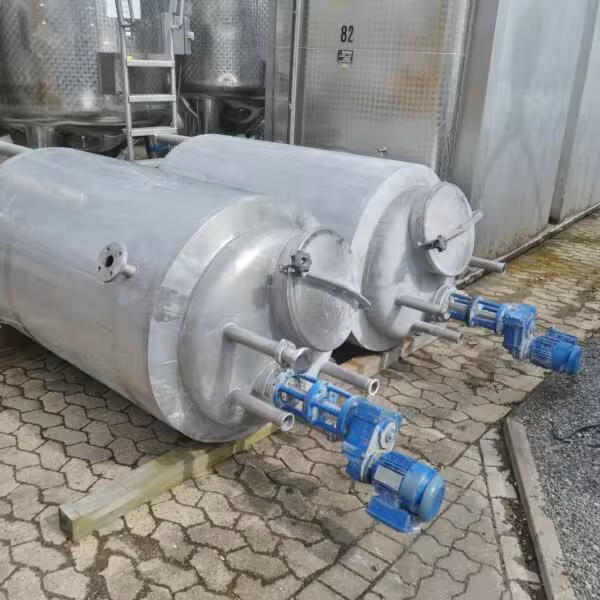 750 Liter heiz-/kühlbarer Behälter aus V2A