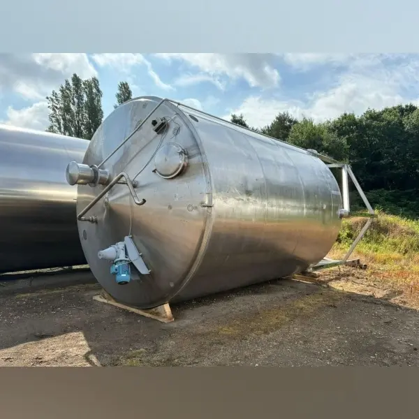 Tanque de mezcla aislado de acero inoxidable 304 de 30000 litros con agitador de hélice