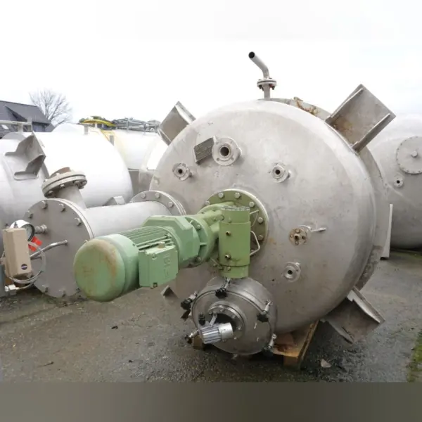 3640 Liter hängender heiz-/kühlbarer Vakuumreaktor aus V4A mit Balkenrühwerk