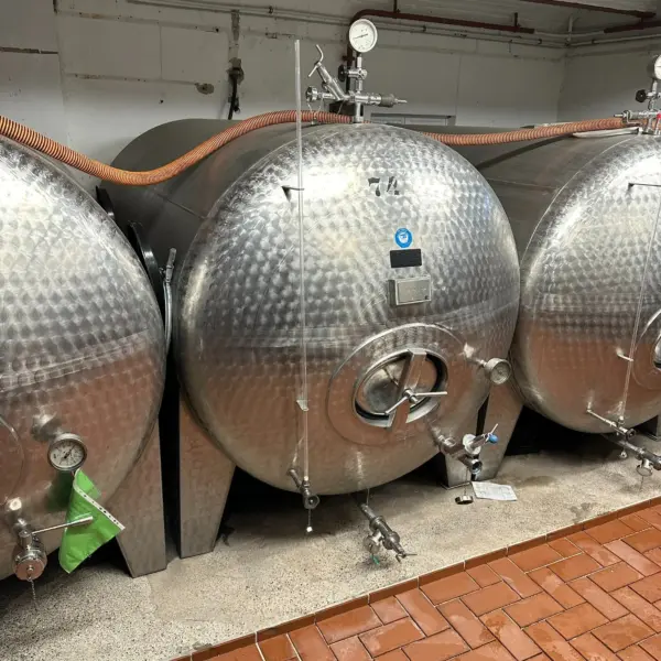 Depósito a presión horizontal de 6000 litros / depósito a presión de cava en acero inoxidable 304