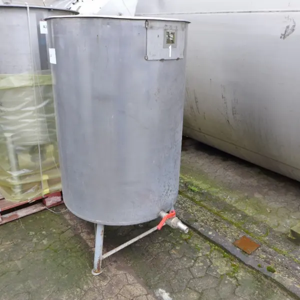 650 Liter Behälter aus V2A