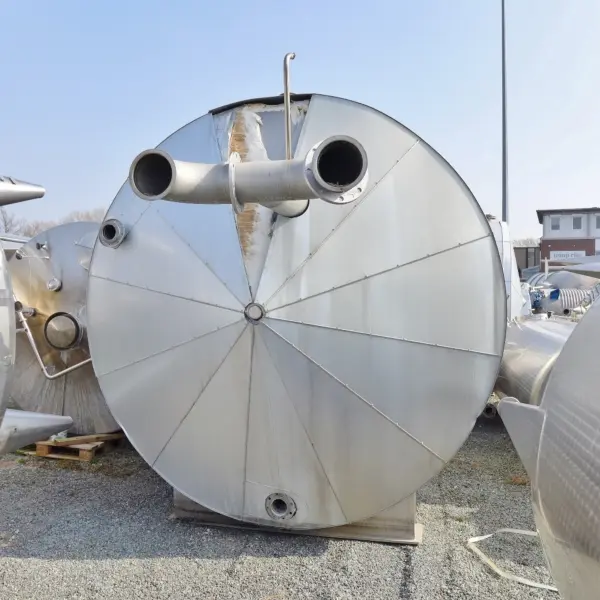 21000 liter horizontal storage tank, Aisi 304 with insulation 