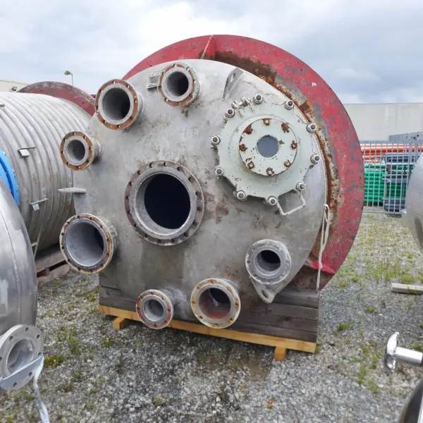 8651 Liter Druckbehälter / Reaktor aus V2A mit Rahmenblattrührer