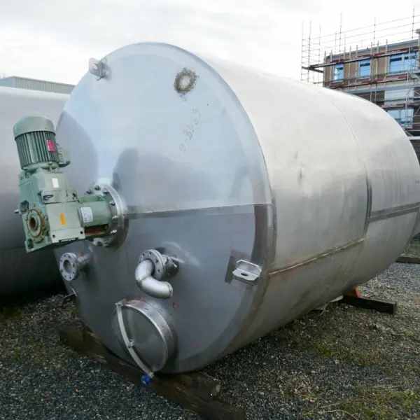 16000 Liter Rührwerksbehälter aus V2A mit Balkenrührwerk