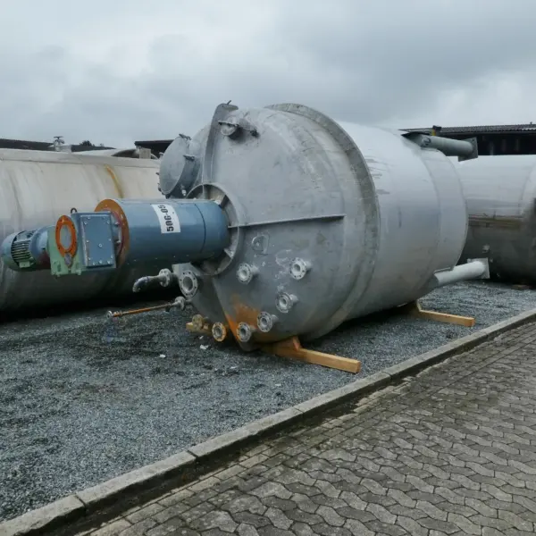 17200 liter mixing tank, Aisi 304, with ex-proof 27 kW blade stirrer