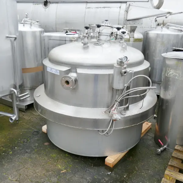 1410 liter heat-/coolable pressure vessel, Aisi 316 with propeller agitator
