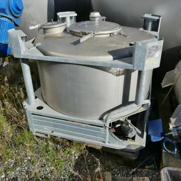 Serbatoio da 560 litri in acciaio inox 304