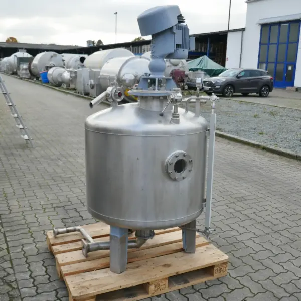 420 Liter Rührwerksbehälter aus V2A mit Propellerrührwerk