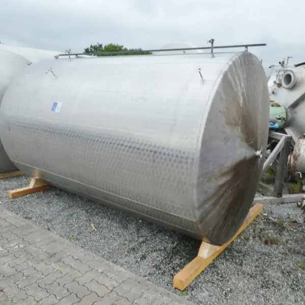 9500 Liter Lagerbehälter aus V4A