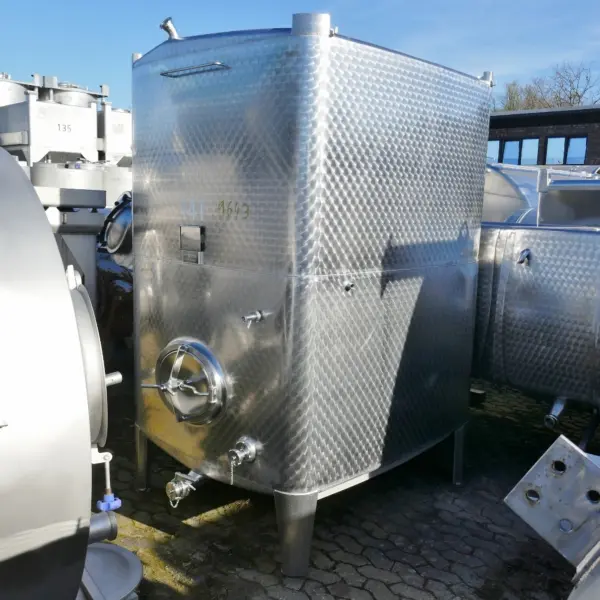 5200 liter rectangular tank, Aisi 304