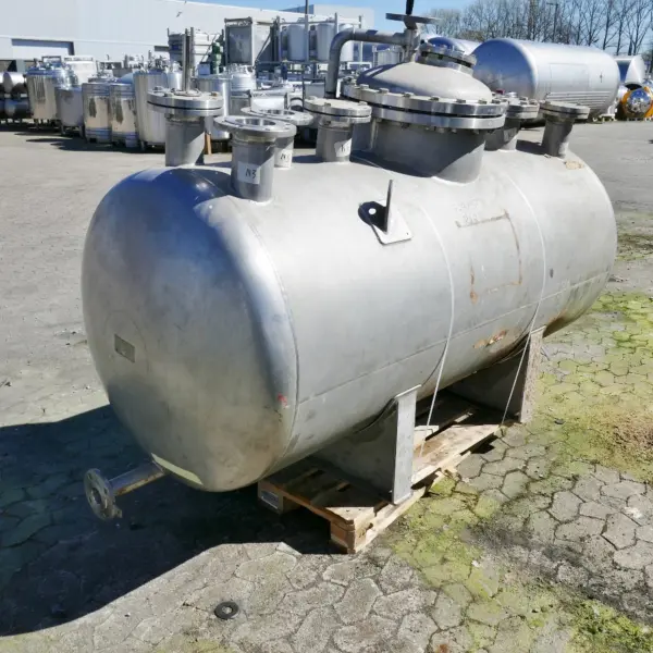 1600 liter horizontal tank, Aisi 316
