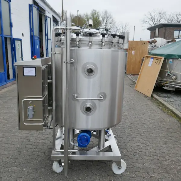 620 Liter fahrbarer, heiz-/kühlbarer Pharmazie-Druckbehälter aus V4A, mit Isolierung und Magnetrührwerk