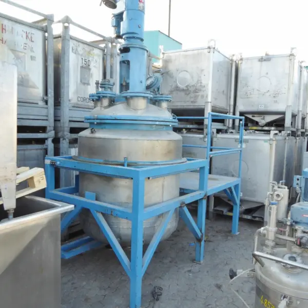 950 Liter heiz-/kühlbarer Behälter aus V4A