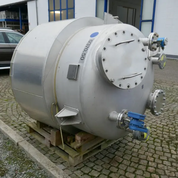 2330 liter heat-/coolable tank, AISI316