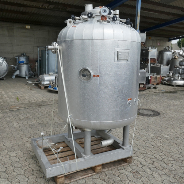 Cuves sous pression de 915 litres en acier inox 316, pouvant être chauffées ou refroidies, avec isolation