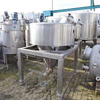 750 Liter heiz-/kühlbarer Behälter aus V4A