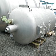 3000 Liter Behälter aus V4A mit Propellerrührwerk