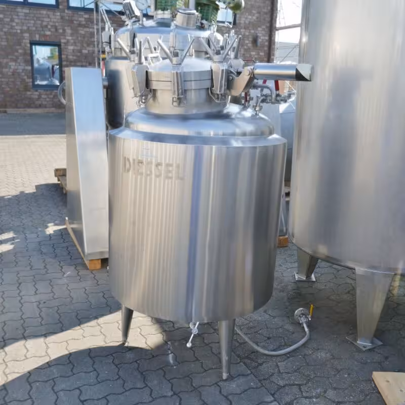 416 Liter heiz-/kühlbarer Druckbehälter aus V4A mit Isolierung und Ankerrührer