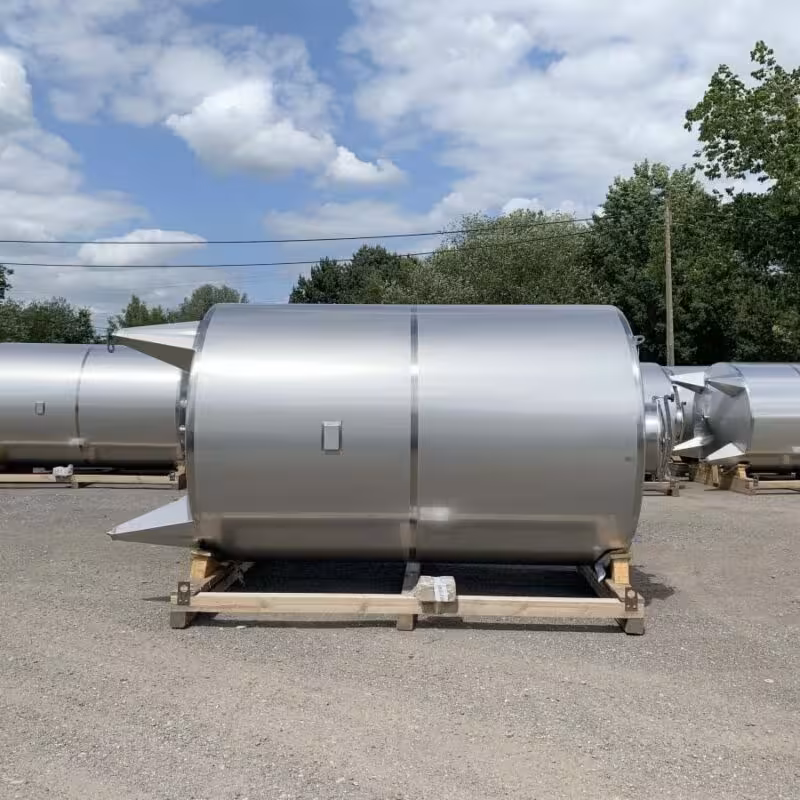 Nuovo serbatoio da 10300 litri in acciaio inox 316