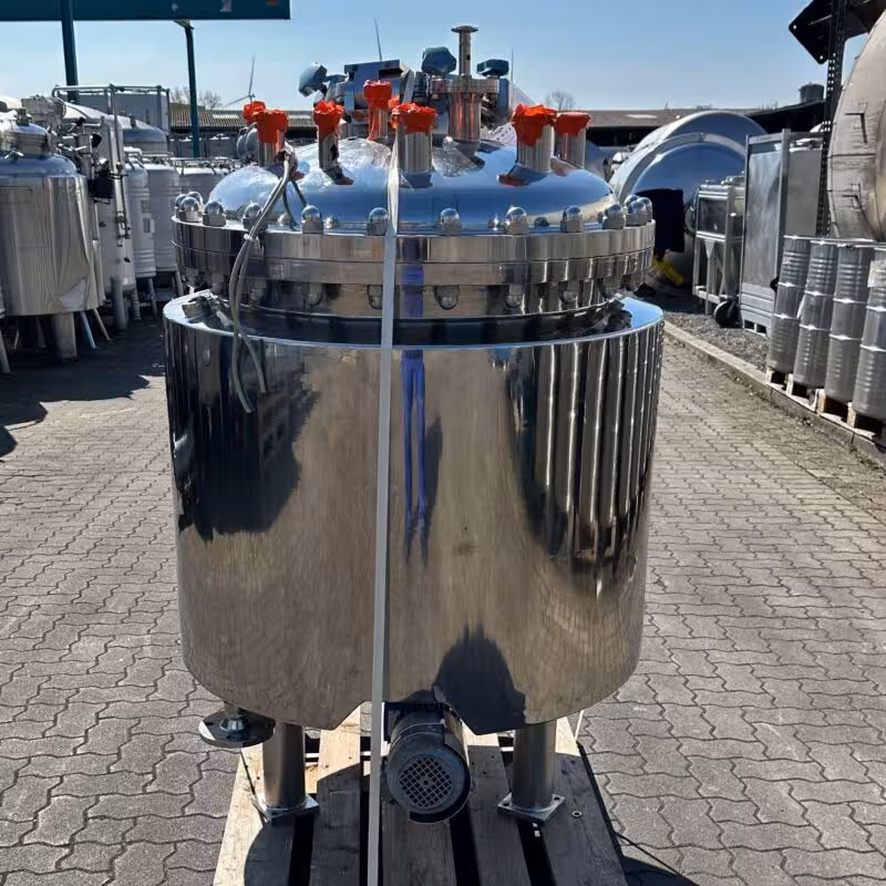 420 Liter heiz-/kühlbarer Druckbehälter aus V4A mit Isoliermantel