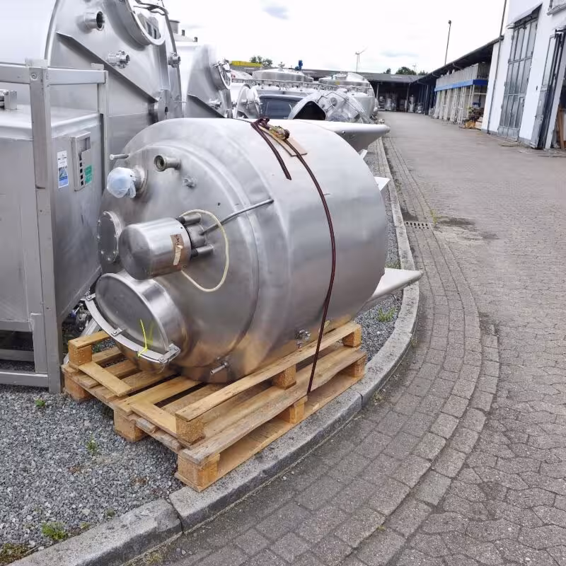 550 Liter dreiwandiger Rührwerksbehälter aus V2A mit Propellerrührwerk