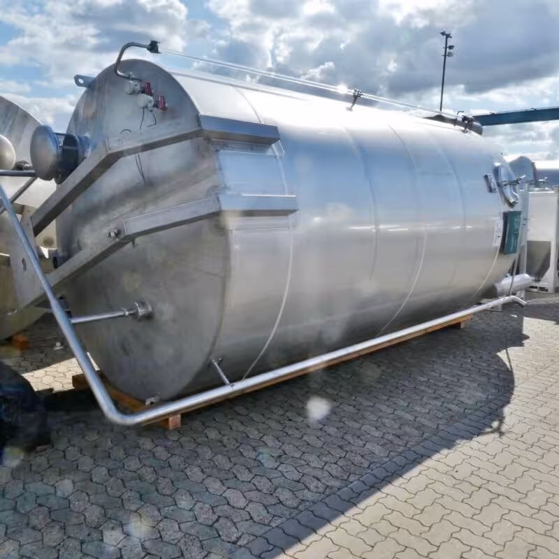25000 Liter Behälter aus V2A (spez. Gewicht bis 1,4 KG/L)