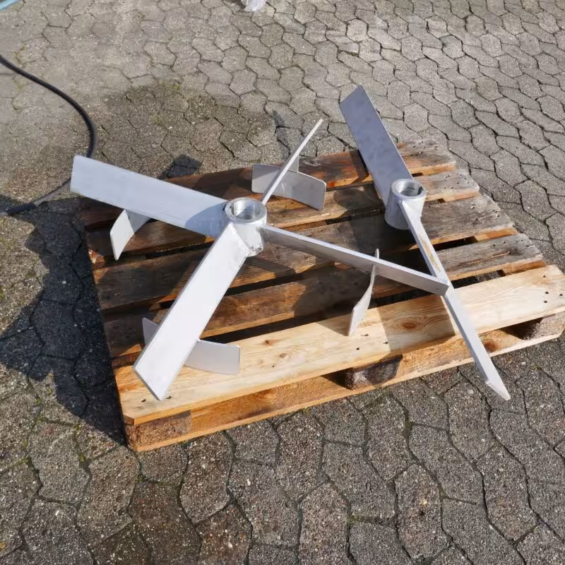 Agitatore a a pale larghe  inutilizzato in acciaio inox 304 senza motore/riduttore