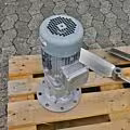 Brand-new 1,1 KW / 92 rpm blade agitator-FIT/B