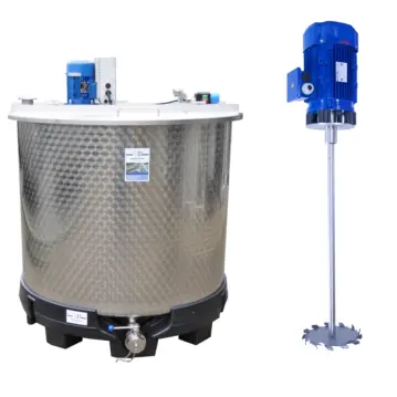 Nuevo depósito agitador de 1150 litros con agitador disolvente (tipo SDE)