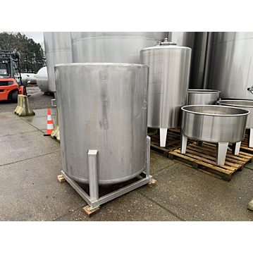 1750&#x20;Liter&#x20;Beh&#xE4;lter&#x20;aus&#x20;V2A