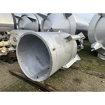 2000&#x20;Liter&#x20;Lagertank&#x20;aus&#x20;V2A