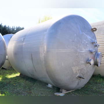 37100&#x20;liter&#x20;staande&#x20;druktank&#x20;gemaakt&#x20;van&#x20;RVS&#x20;316