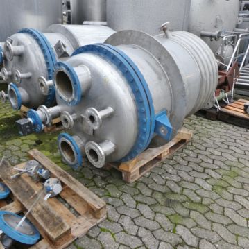 serbatoio di stoccaggio riscaldabile/raffreddabile da 1300 litri in acciaio inox 316 (resistente alla pressione)