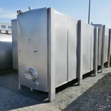 12220&#x20;liter&#x20;heat-&#x2F;coolable&#x20;cubic&#x20;storage&#x20;tank,&#x20;Aisi&#x20;304&#x20;with&#x20;2&#x20;internal&#x20;cooling&#x20;plates