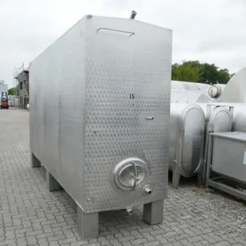 11320&#x20;liter&#x20;heat-&#x2F;coolable&#x20;cubic&#x20;storage&#x20;tank,&#x20;Aisi&#x20;304&#x20;with&#x20;2&#x20;internal&#x20;cooling&#x20;plates