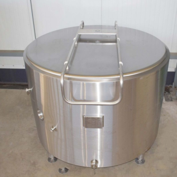 Unused 1000 litre refrigerated fermentation tank made of V2A 